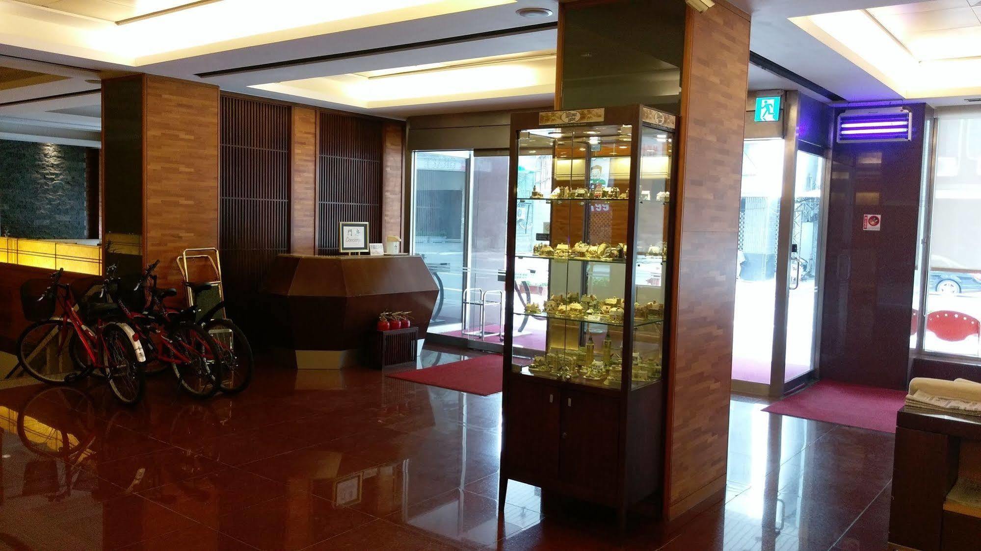 The Premier Hotel Tainan Exterior foto